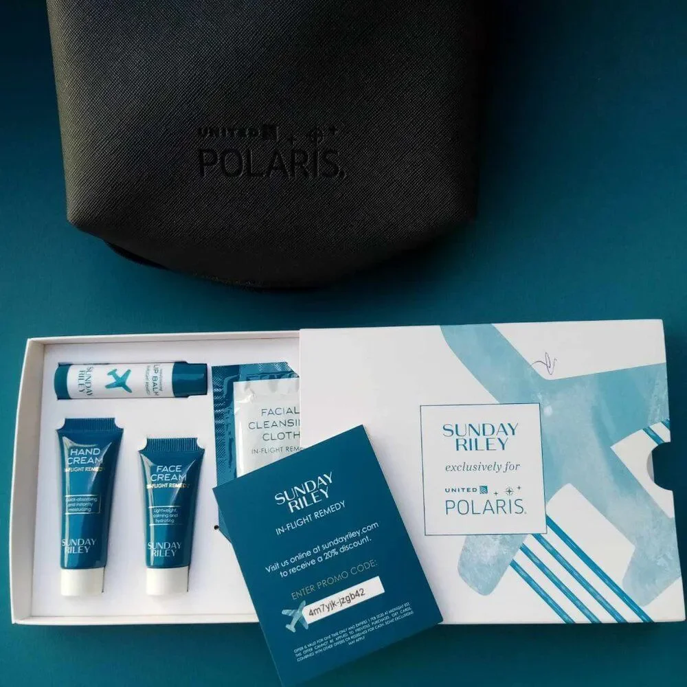Polaris United Airlines Business First Class 2 Amenity Dop Kits 1 Full 1 Empty